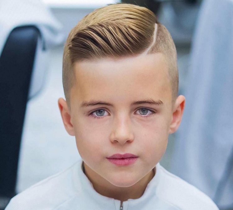 Асимметричный пробор