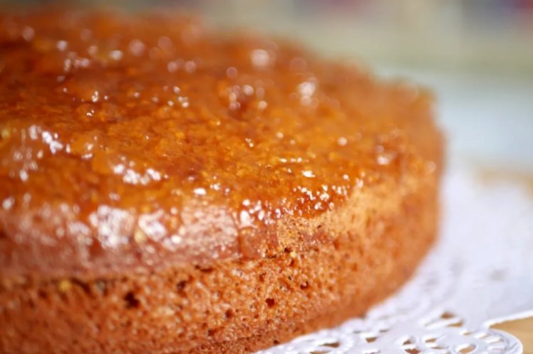 Пирог с белой смородиной на кефире