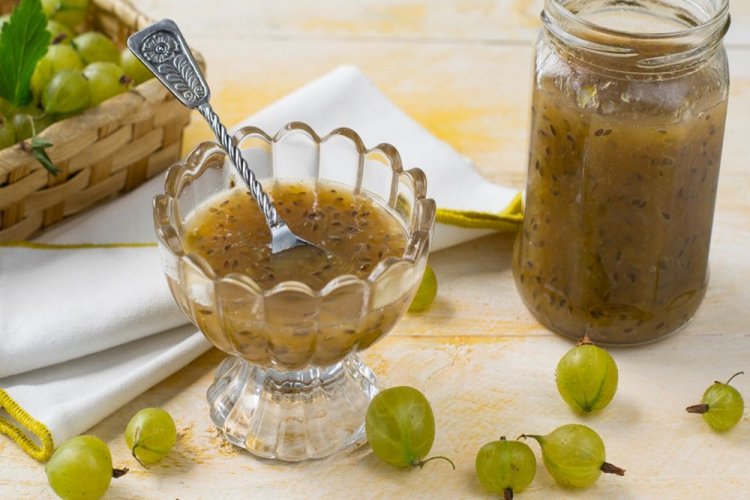 Джем из крыжовника с экстрактом стевии