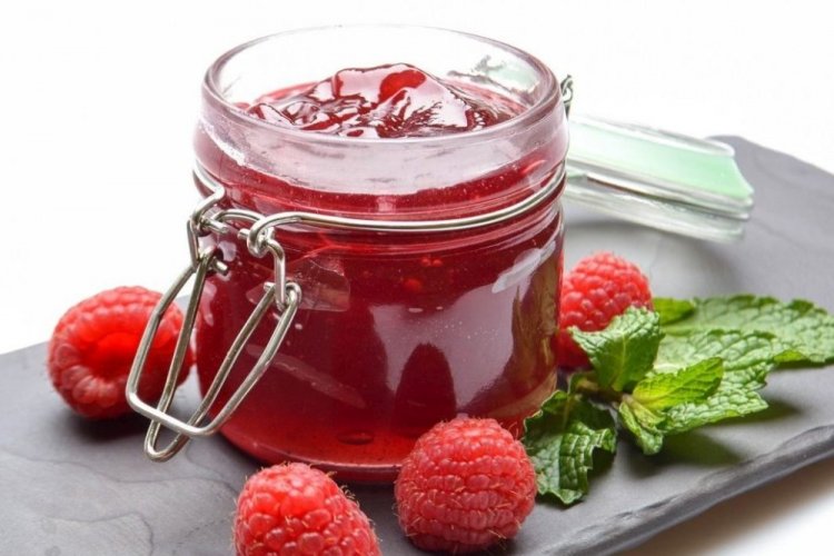 Желе из малины без варки