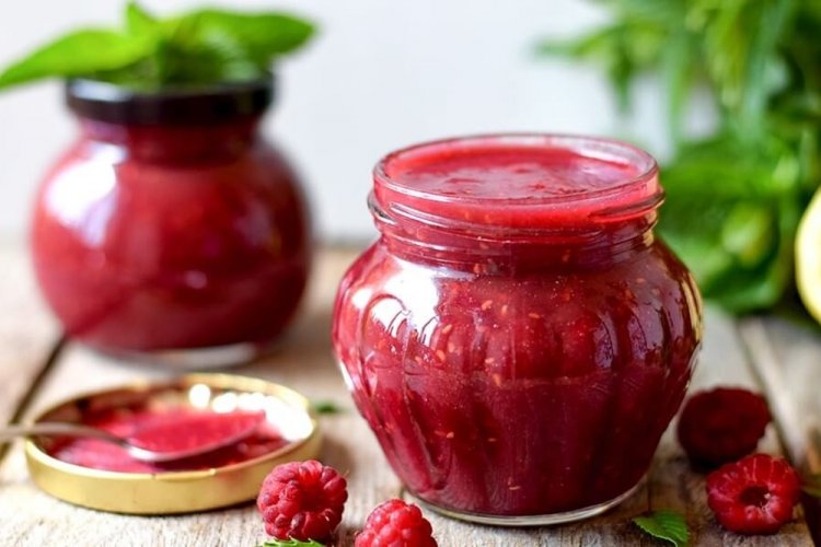 Желе из малины с желатином