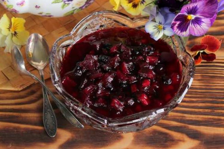 Варенье из ирги с яблоками