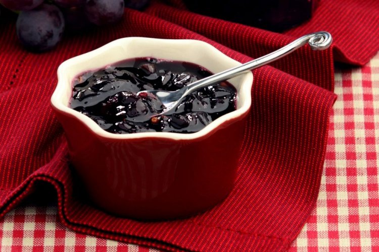 Варенье из ирги с виноградом