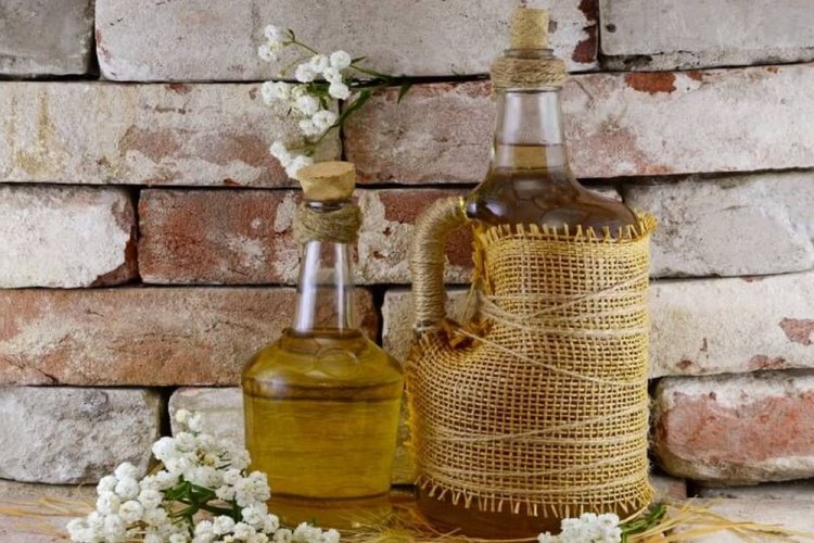 Ароматное вино из крыжовника со специями