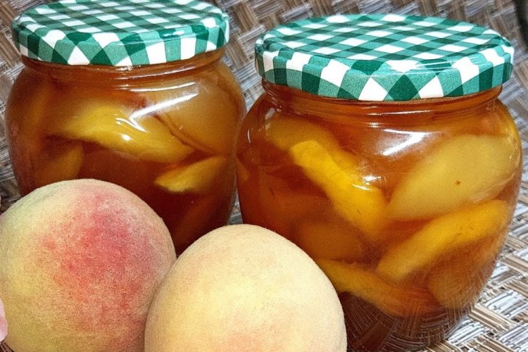 Ванильное варенье из персиков дольками