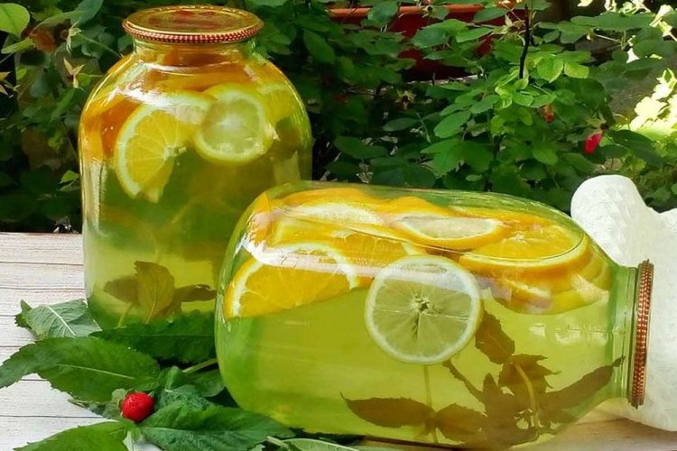 Компот «Мохито» из лимонов и мяты