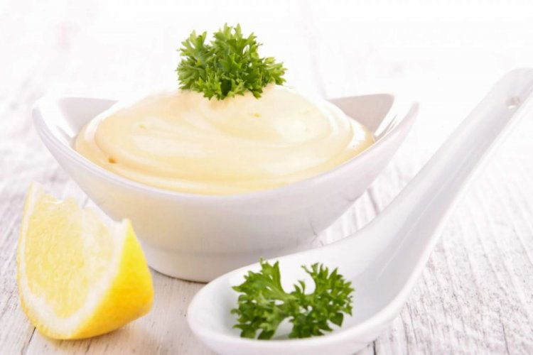 Чесночный майонез без яиц и молока