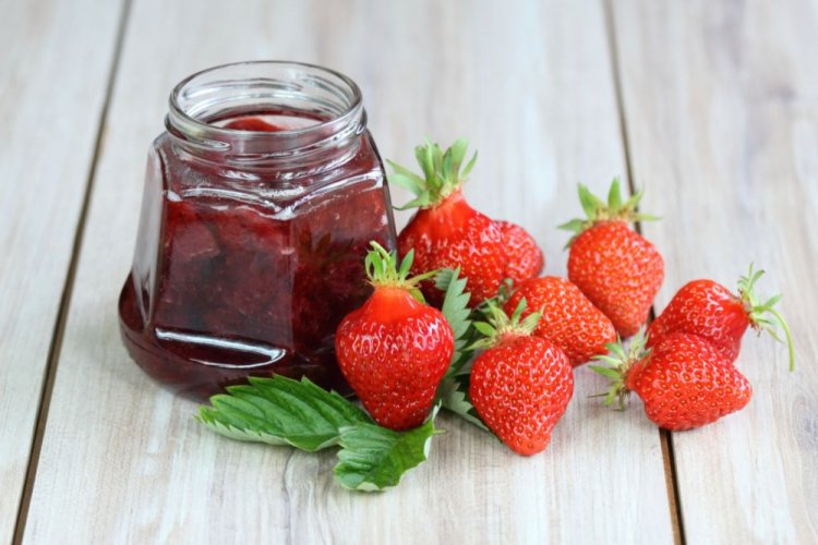 Варенье-пятиминутка из клубники с крахмалом