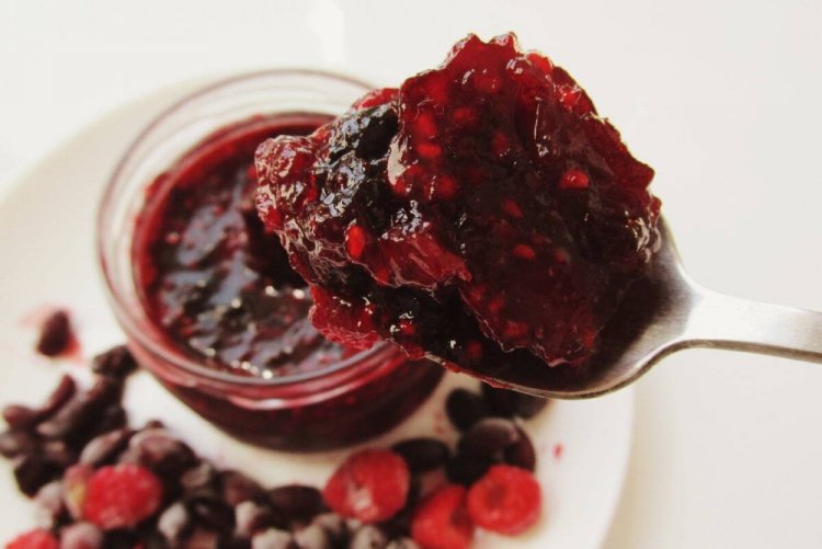 Конфитюр из малины и ирги