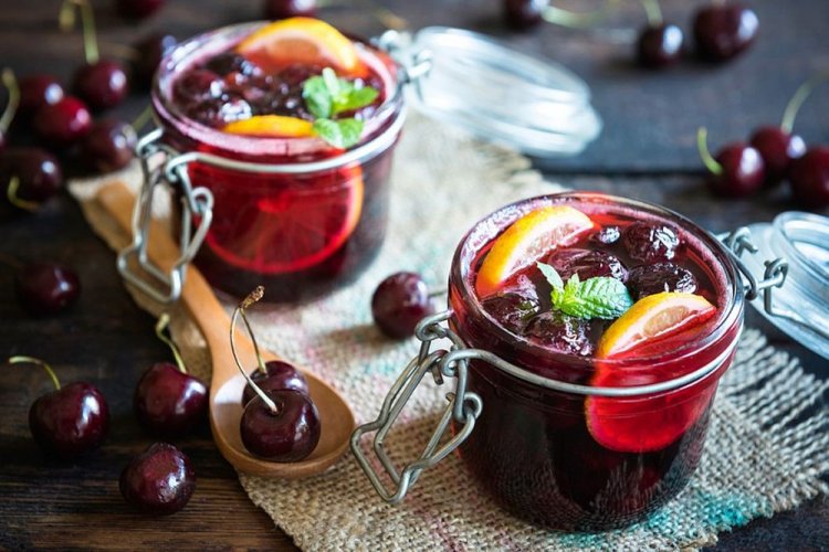 Варенье из вишни с лимоном