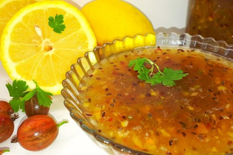 Варенье из крыжовника с лимоном и мятой