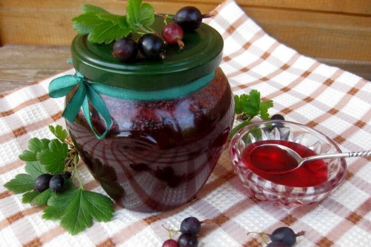 Желе из красной и черной смородины с агар-агаром