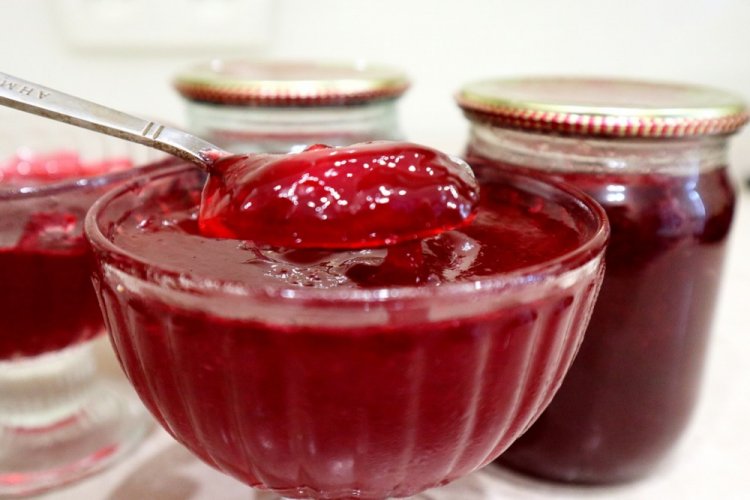 Желе из красной смородины и лимона с агар-агаром