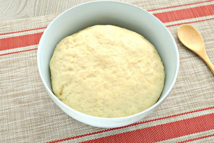 Тесто для тонкой пиццы на кефире