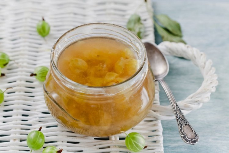 Варенье-пятиминутка из крыжовника без сахара