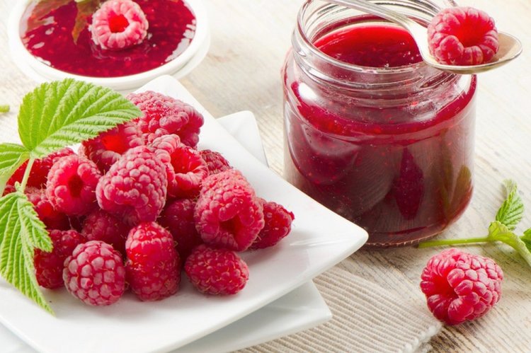 Мармелад из малины со специями