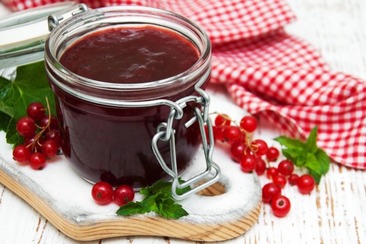 Повидло из красной и черной смородины