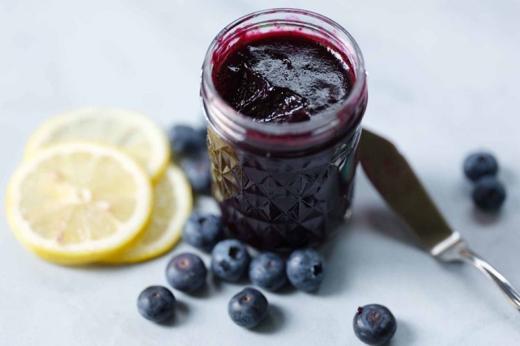 Желе из черники с лимоном