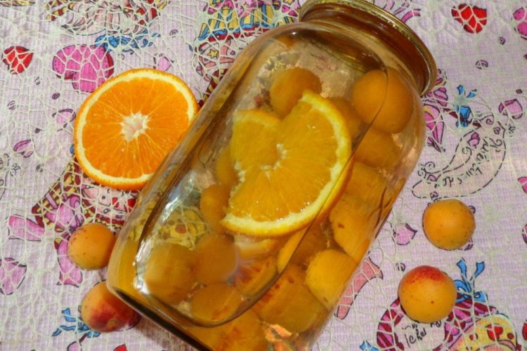 Компот из абрикосов и апельсина без стерилизации
