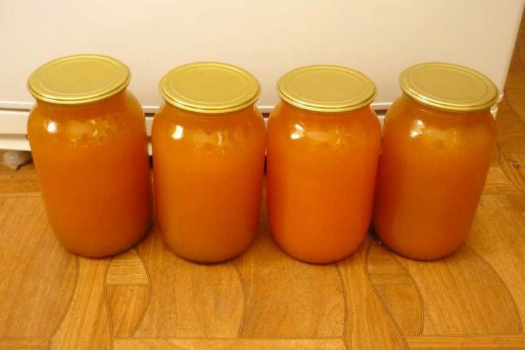 Абрикосовый сок с ванилью и сахаром