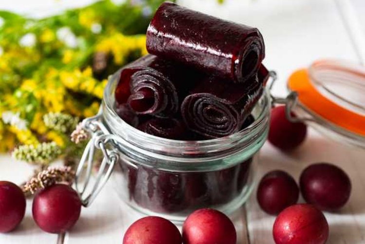 Пастила из алычи на солнце