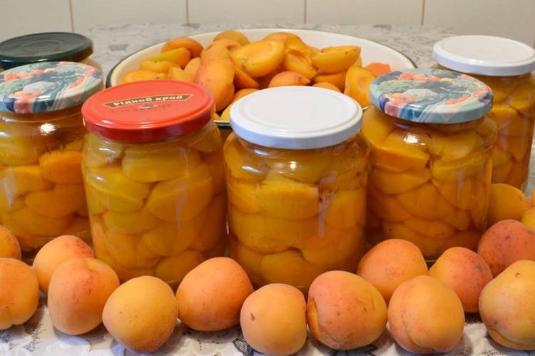 Абрикосы в собственном соку без сахара