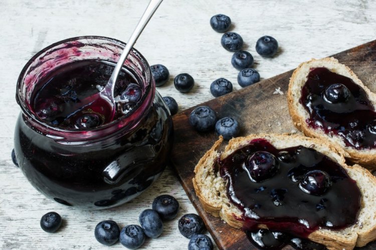 Варенье-пятиминутка из черники с апельсином