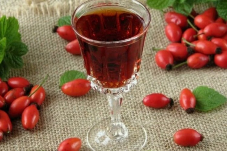 Настойка из крыжовника и шиповника