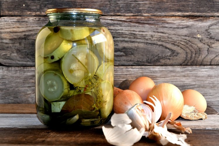 20 самых вкусных закусок из кабачков на зиму