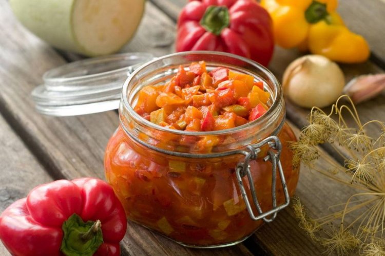 Лечо из кабачков, болгарского перца и лука на зиму