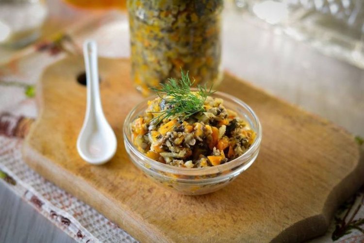 Грибная икра из опят в мультиварке