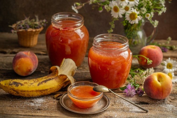 Варенье из нектаринов и бананов