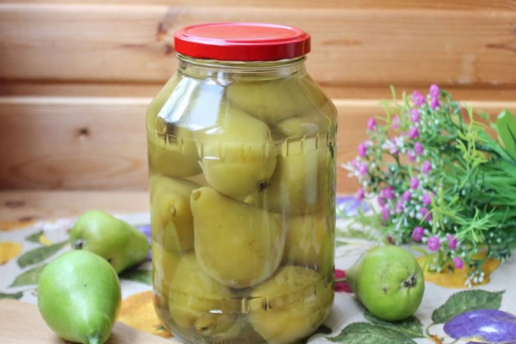 Целые груши в сиропе на зиму