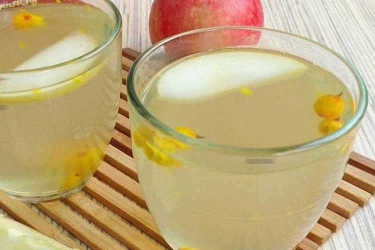 Компот из ранеток и облепихи