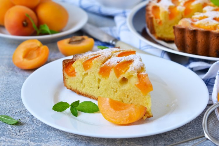 12 быстрых рецептов шарлотки с абрикосами