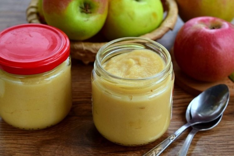 Яблочное пюре с лимонной кислотой