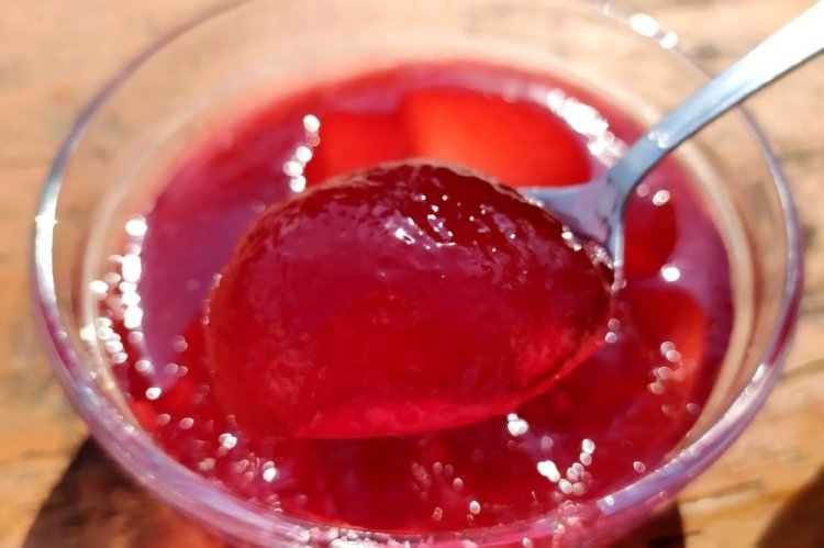 Желе из крыжовника и малины с желатином