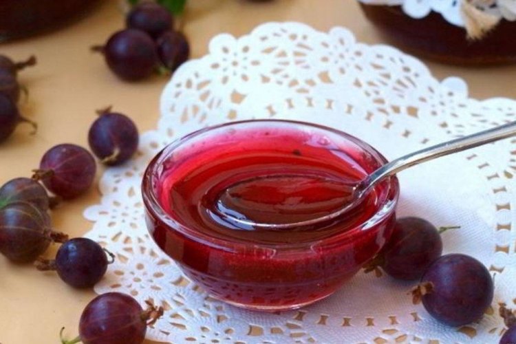 Желе из сока крыжовника с желатином