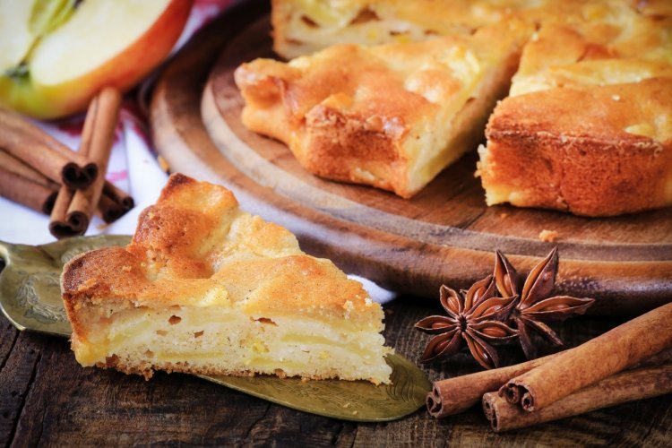 15 заливных пирогов с яблоками, которые точно стоит приготовить