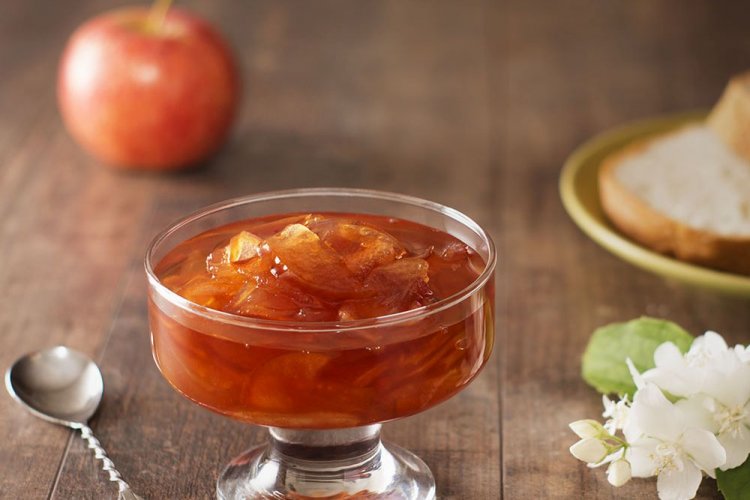 Яблочное варенье дольками с корицей