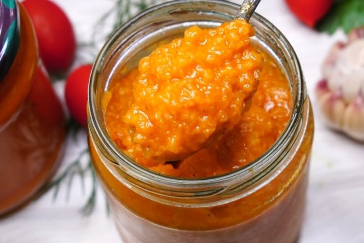 Икра из патиссонов с томатной пастой на зиму