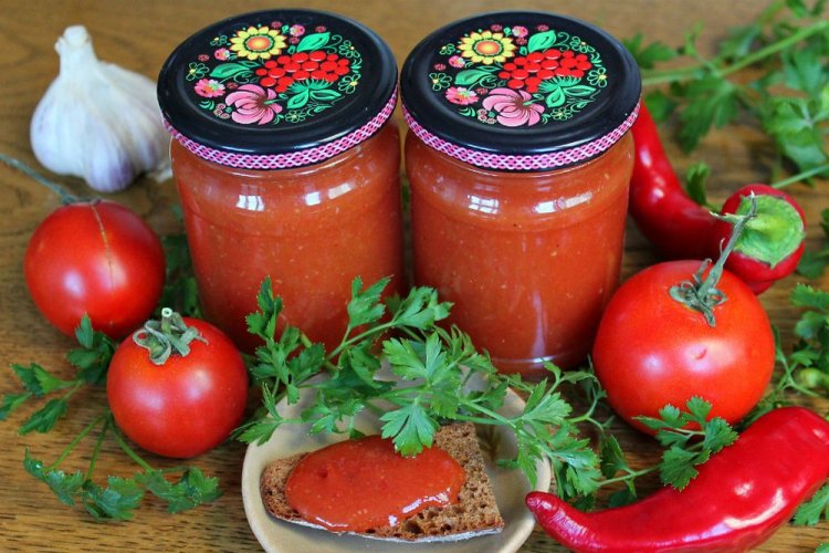 Домашний кетчуп с корицей и гвоздикой
