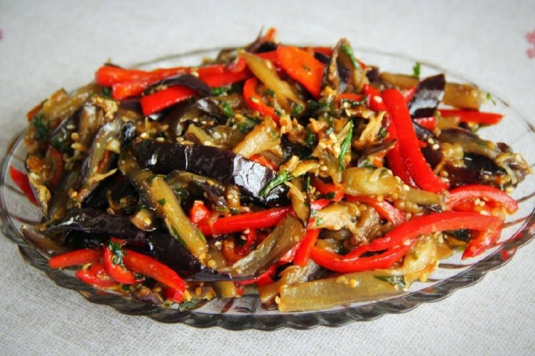 Баклажаны с болгарским перцем по-китайски