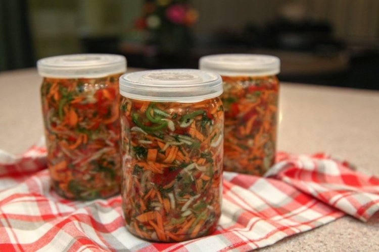 Овощная заправка со щавелем без варки