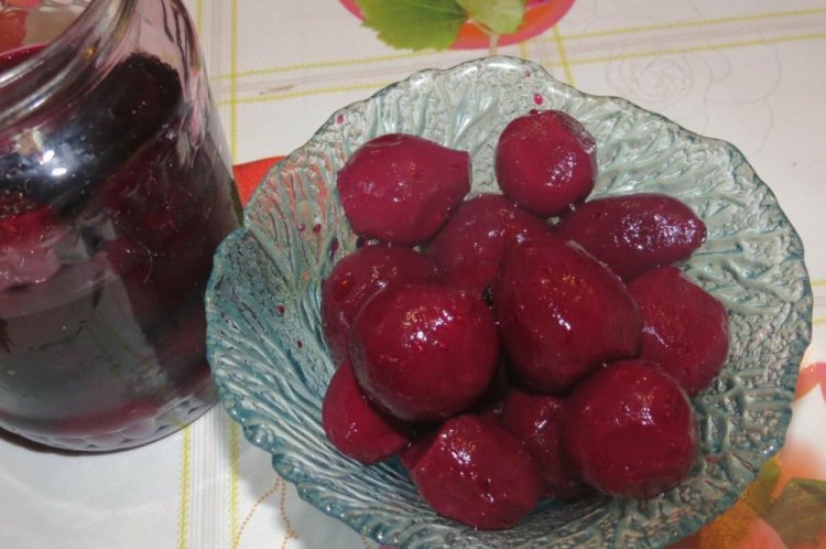 Маринованная свекла целиком на зиму