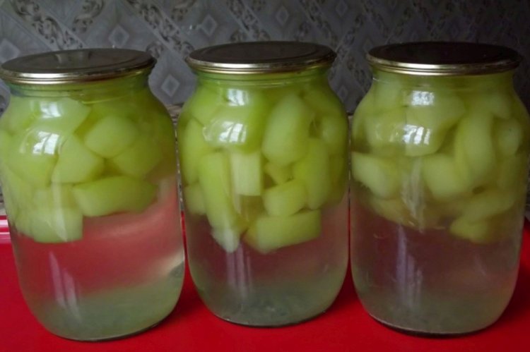 Компот из кабачков и яблок на зиму