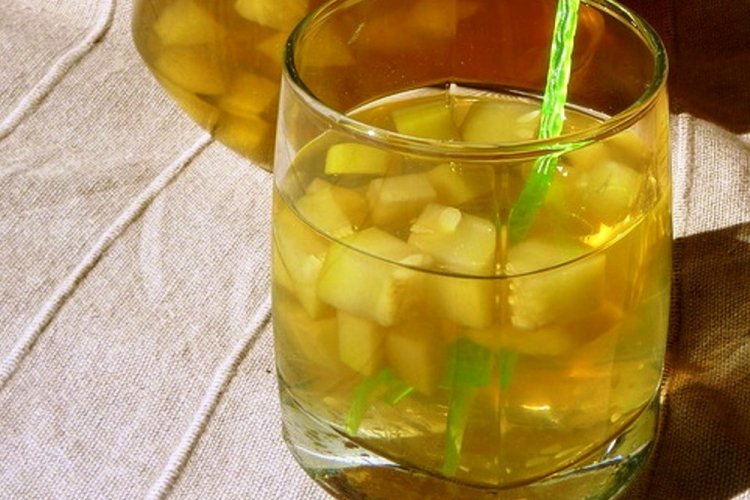 Летний компот из кабачков