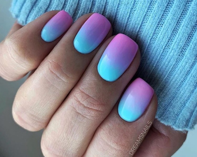 Градиентный маникюр «Закатное небо»