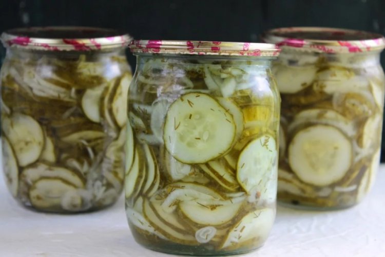 Нежинский салат из переросших огурцов на зиму