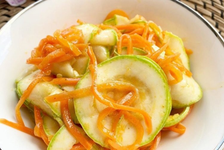 Острые кабачки с морковью на зиму